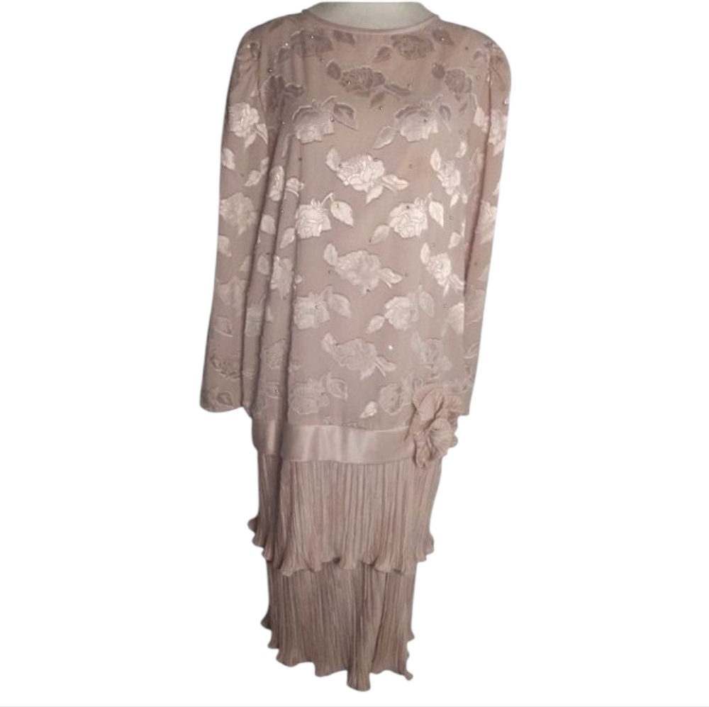 Vintage Karen Lawrence Dusty Pink 2 Piece Floral Long Sleeve Embellished Dress